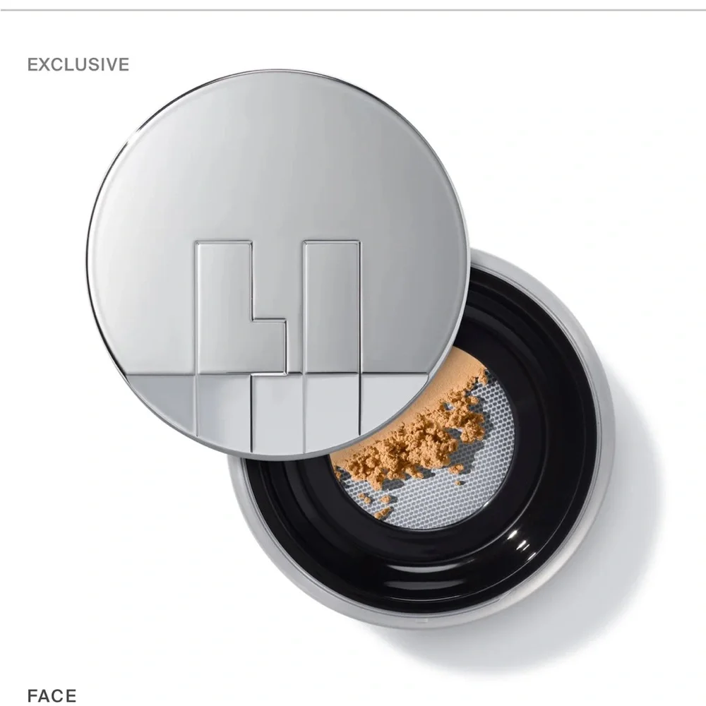 Haus Labs By Lady Gaga Bio-Blurring Loose Setting Powder - shade is Golden - Picture 3 of 4